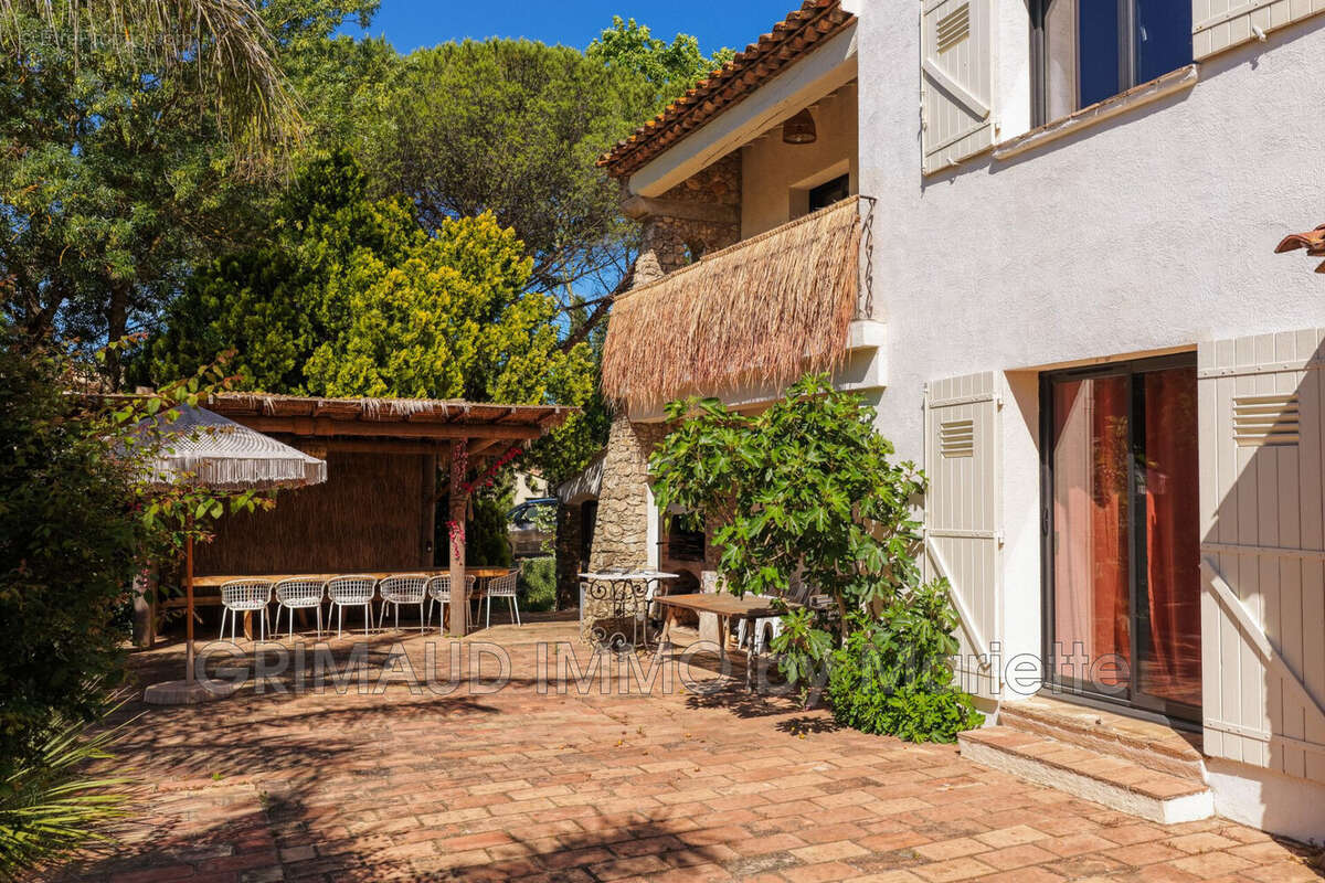 Maison à GRIMAUD