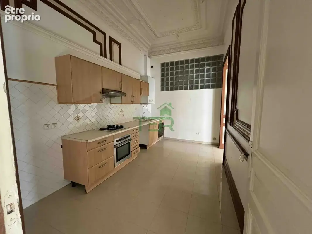 Appartement 943 m² à Beziers  - photo 4