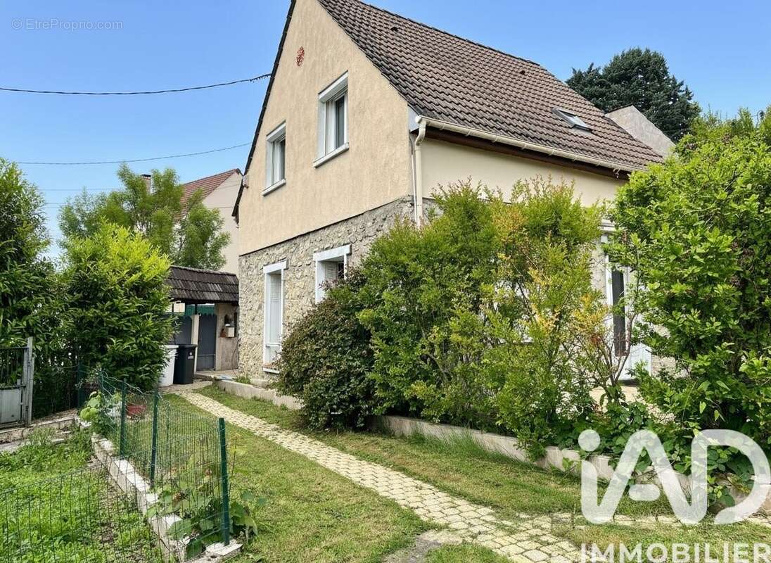 Photo 4 - Maison à MANDRES-LES-ROSES