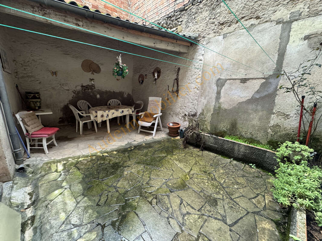 Maison à ESPERAZA