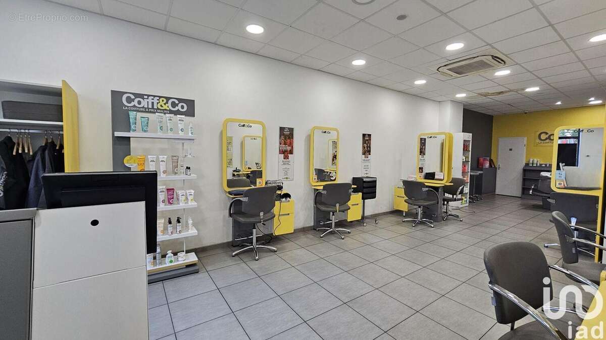 Photo 2 - Commerce à MARSEILLE-2E