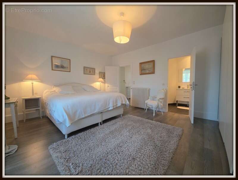 Maison à VARENNES-CHANGY