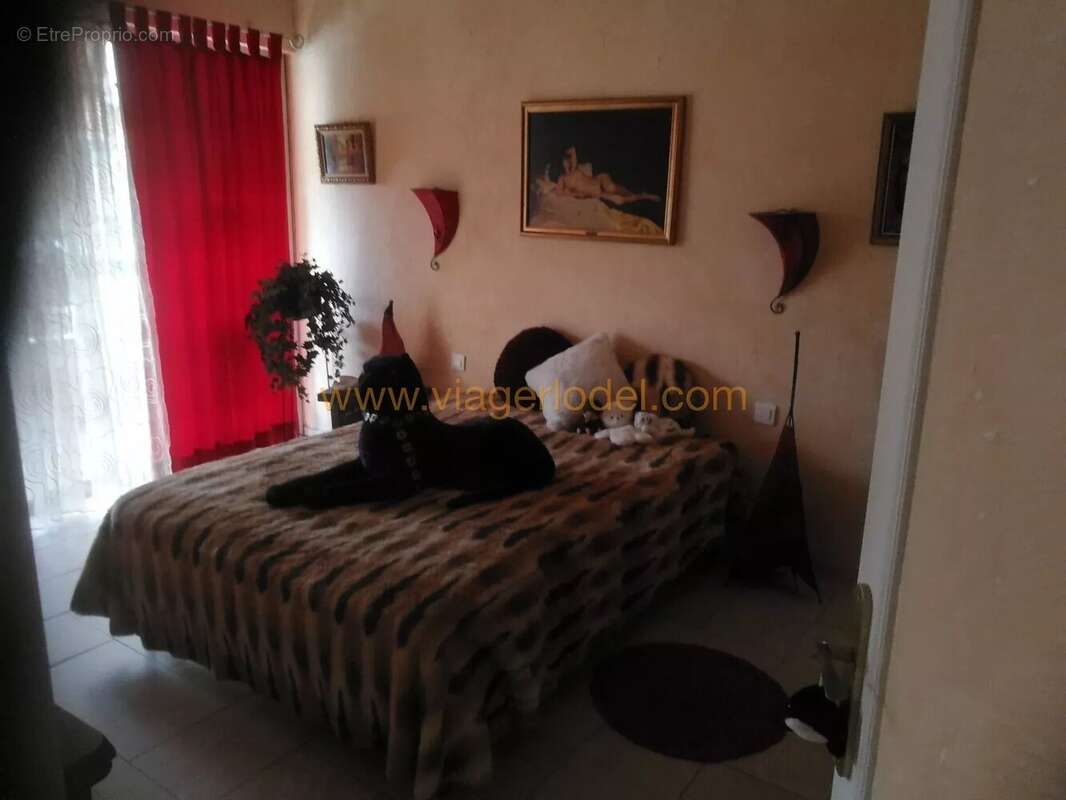 Appartement à VILLENEUVE-LOUBET