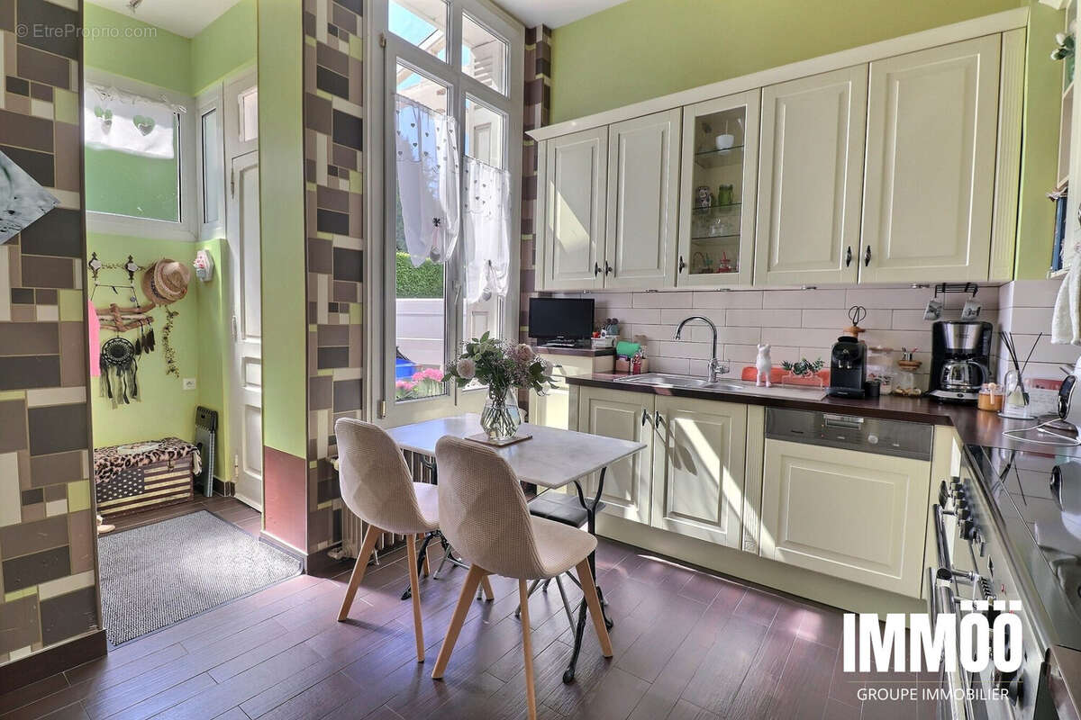 Maison à ARQUES-LA-BATAILLE