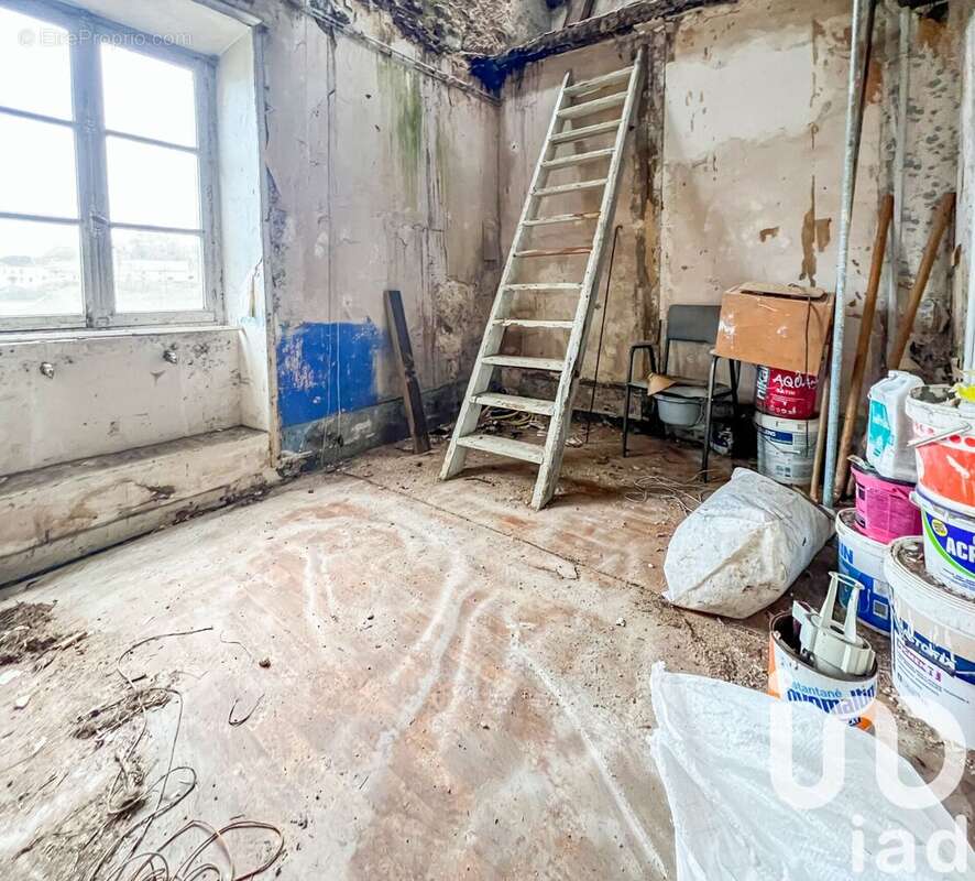 Photo 2 - Maison à CHISSEY-EN-MORVAN