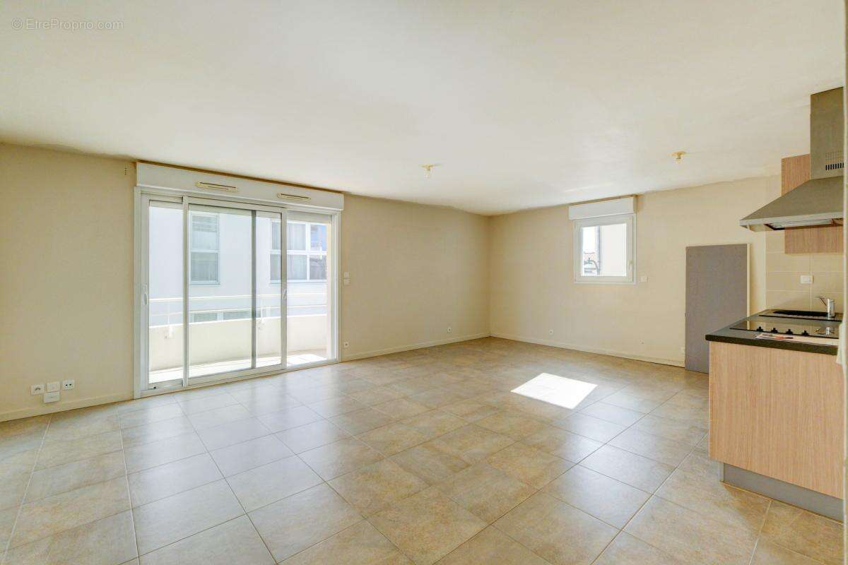 Appartement à BASSE-GOULAINE