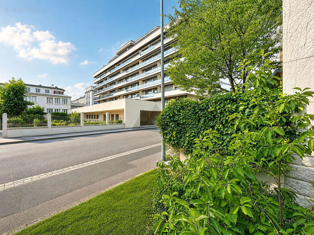 Appartement t5 a vendre centre ville brest siam ascenseur garage vue mer - photo 2