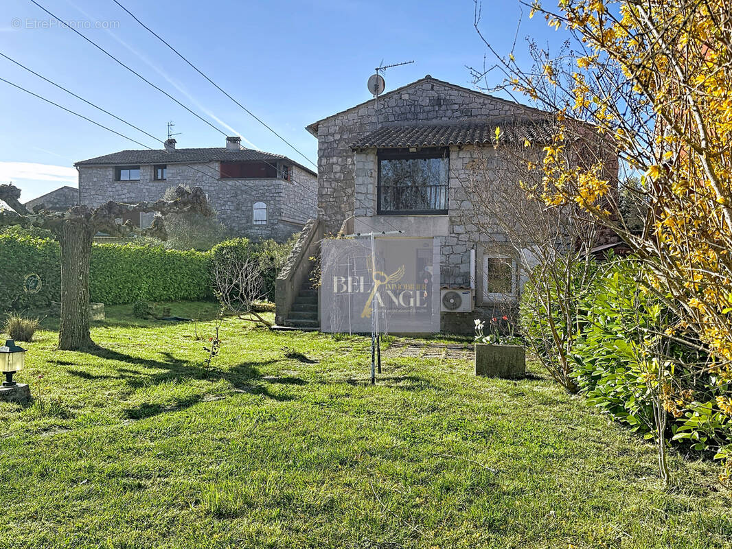 Maison à VALLON-PONT-D'ARC