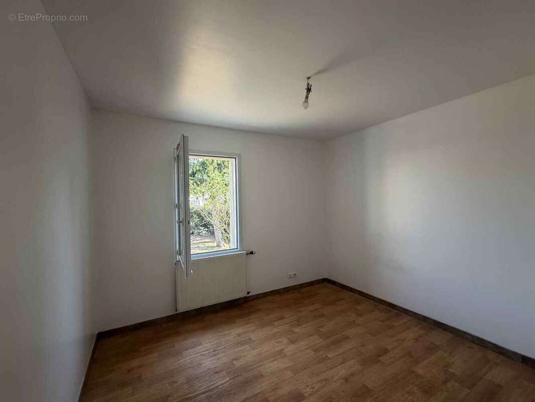 Maison 3 Chambres plus Bureau LES HERBIERS - photo 7