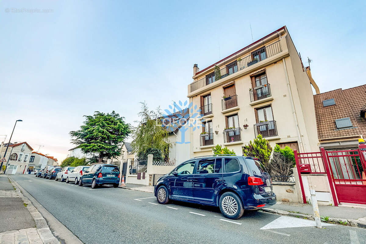 Appartement à FONTENAY-SOUS-BOIS