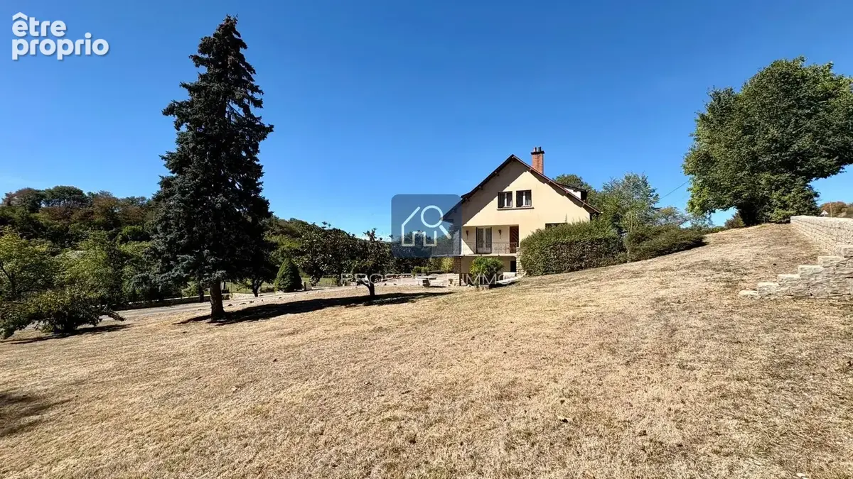 Maison T7 avec terrain et garage - photo 5