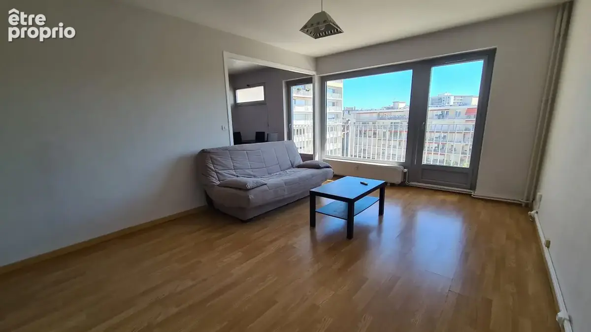 Appartement 1 pièce 34 m² à vendre à Reims (51100) - photo 2