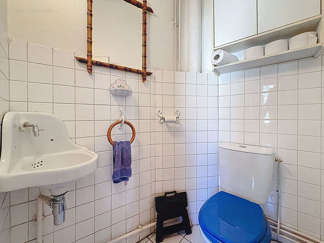 Appartement à MARSEILLE-1E