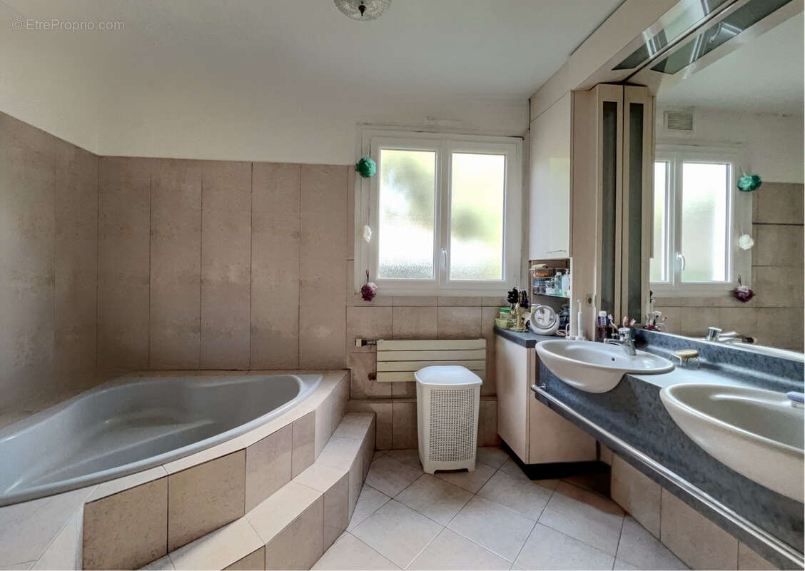 Maison à BRETIGNY-SUR-ORGE