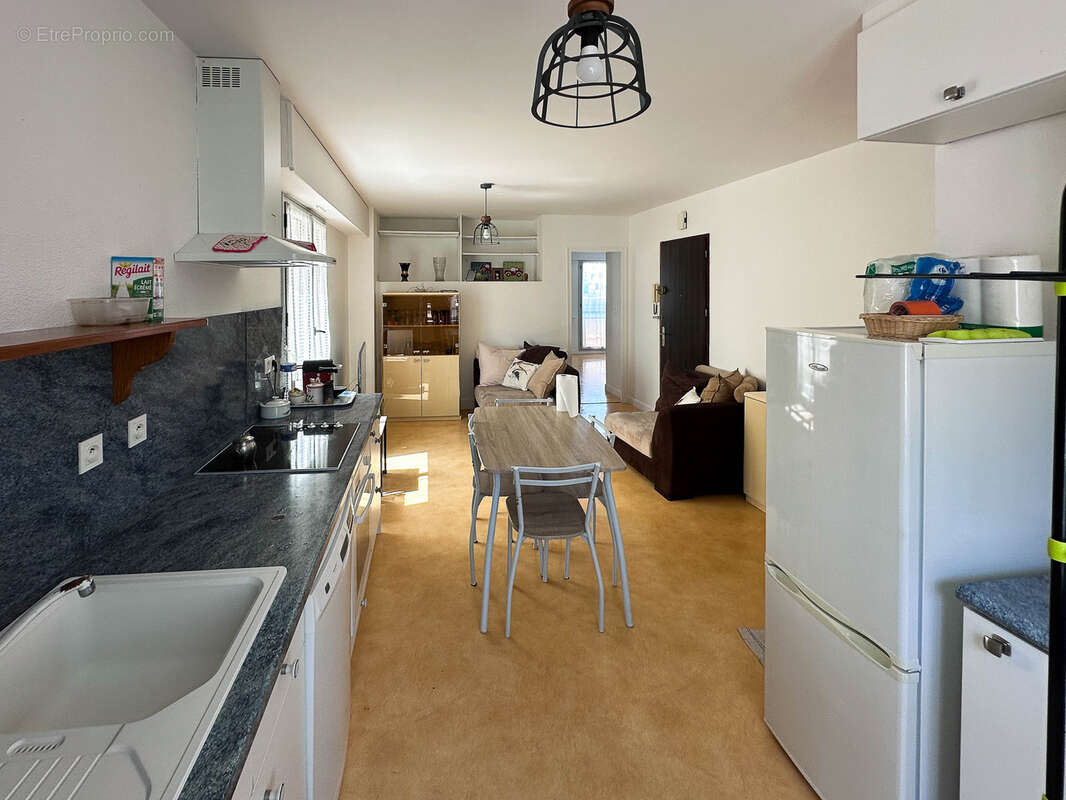 Appartement T3 avec vue sur le port de pêche - photo 5