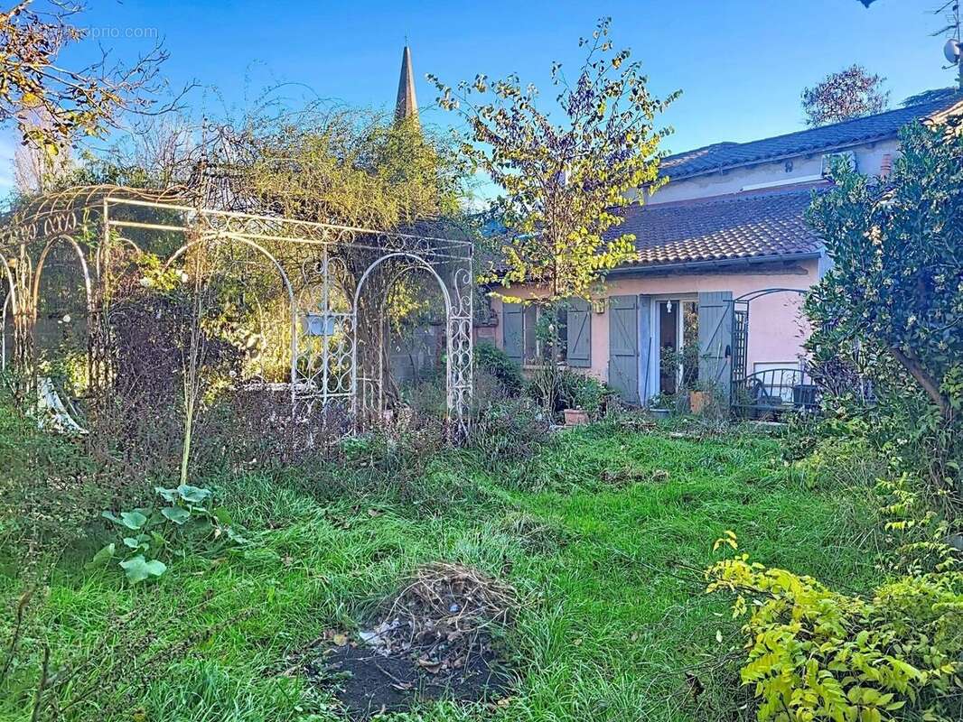 Photo 9 - Maison à LAUNAGUET