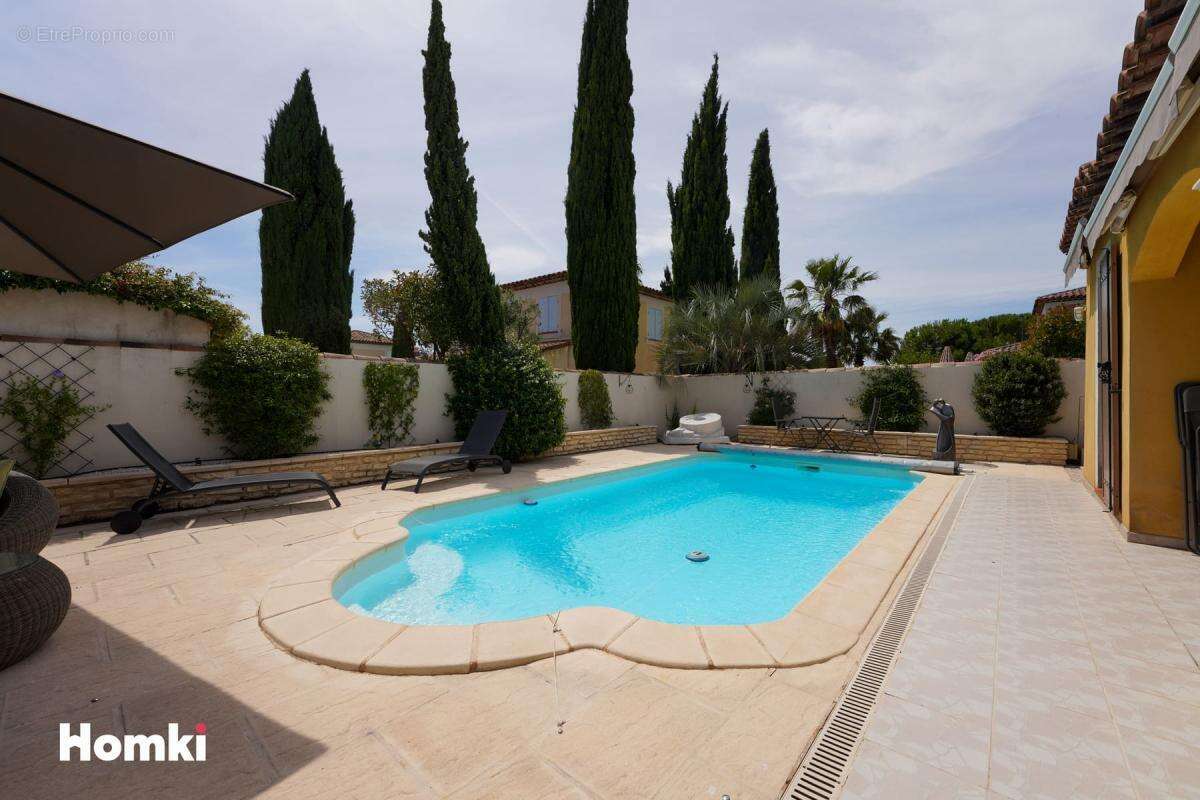 Maison/Villa T4 de 106 m2 avec piscine à Marseille 13013 - photo 18
