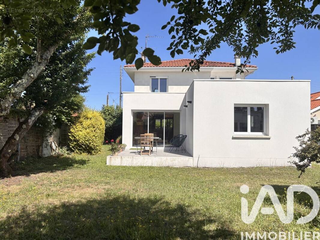 Photo 1 - Maison à PESSAC