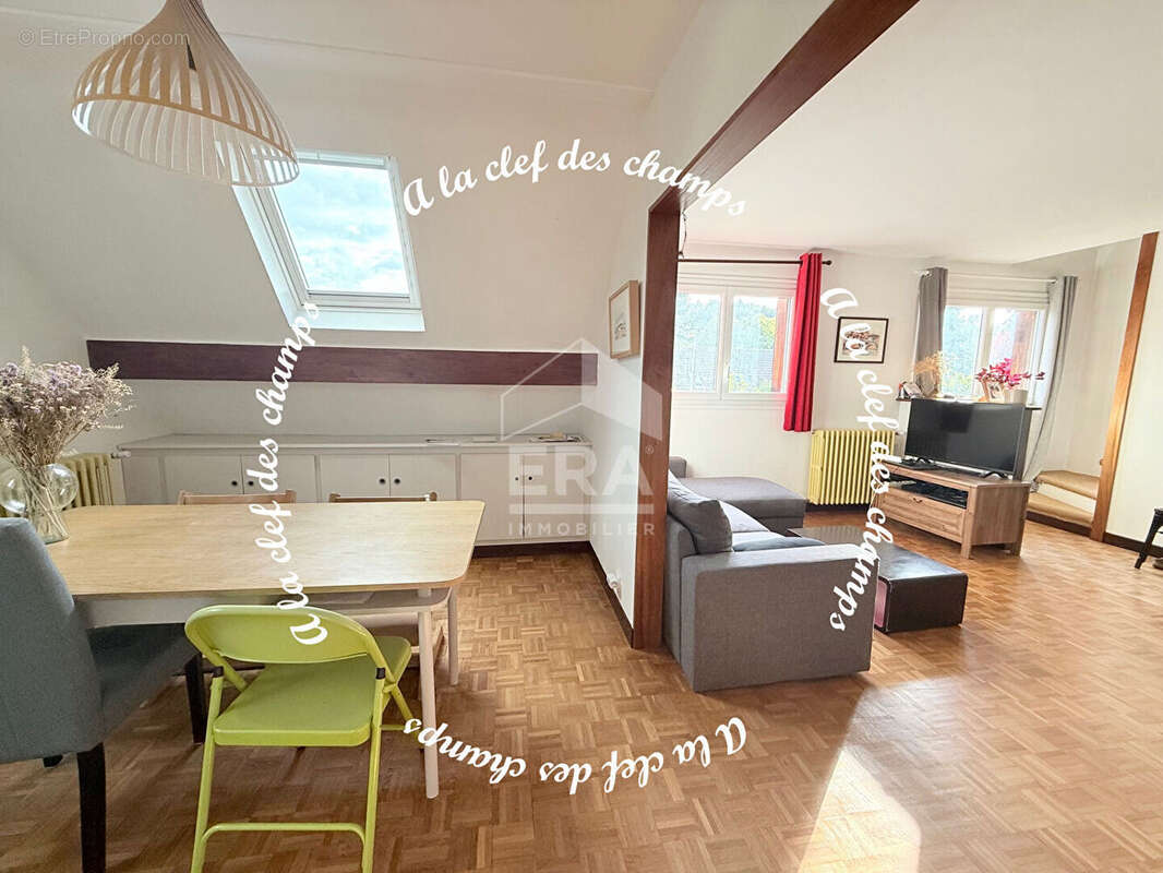 Appartement à BURES-SUR-YVETTE