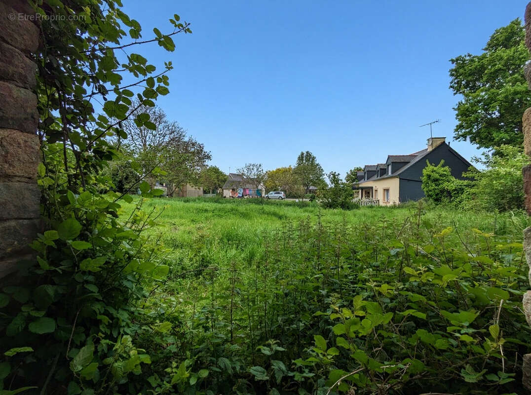 Maison à BAGUER-PICAN