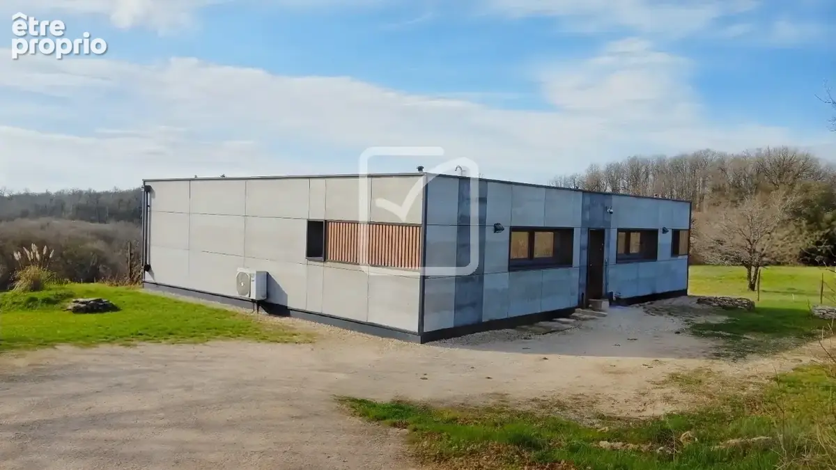 Maison contemporaine de plain-pied avec terrasse et vue dégagée   10 min de Martel - photo 9