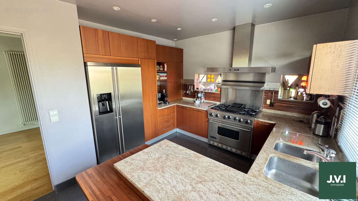 Maison à DEUIL-LA-BARRE