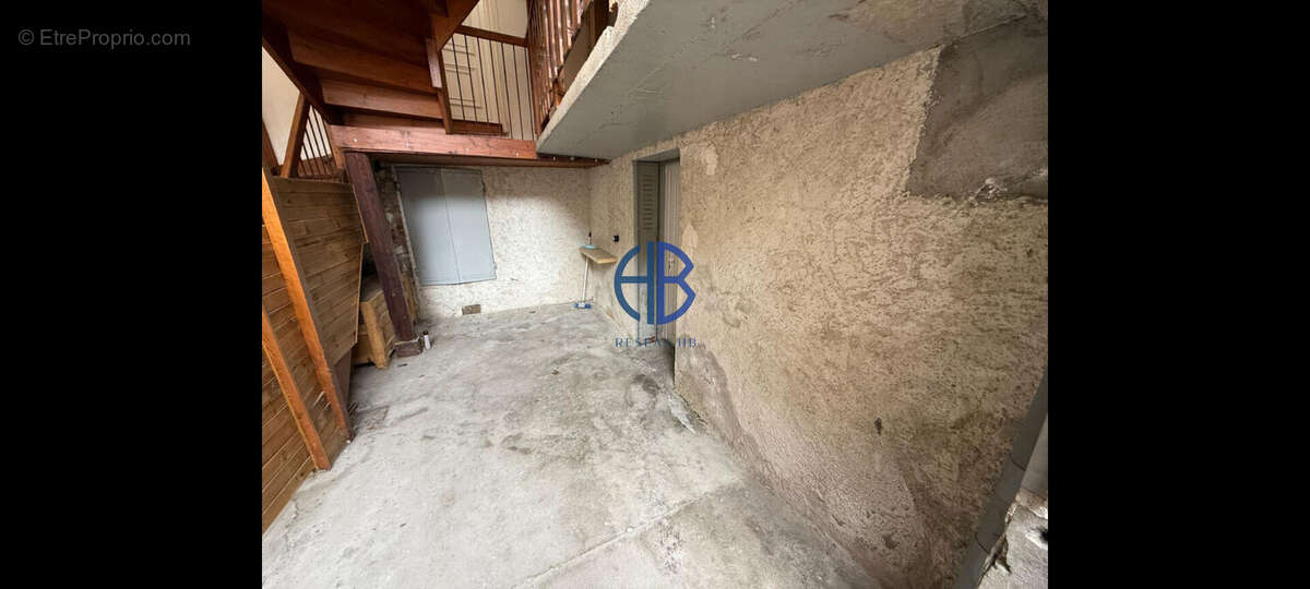 Appartement à LA MURETTE