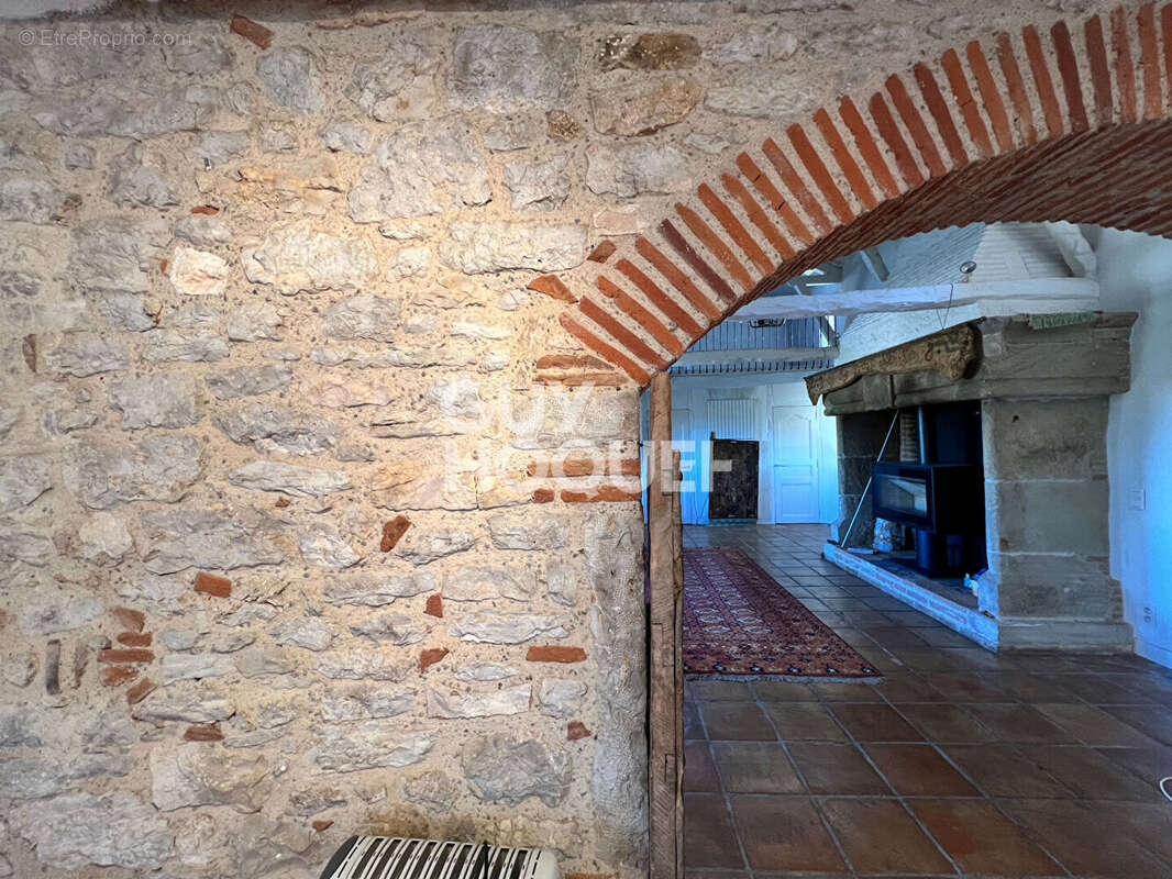Maison à ARCAMBAL