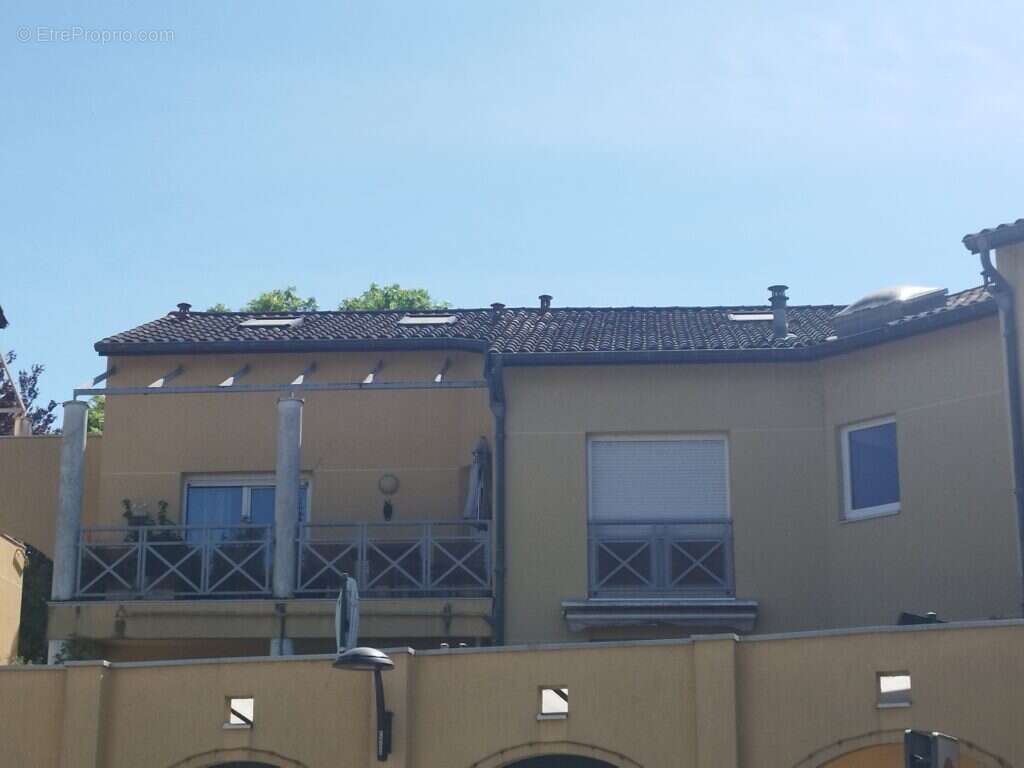 A vendre appartement duplex 69270 fontaines saint martin - photo 4