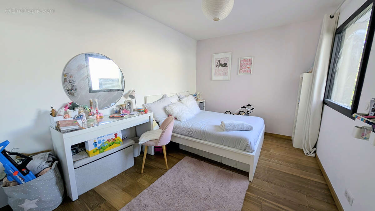 Maison à SAINT-GENIS-DES-FONTAINES