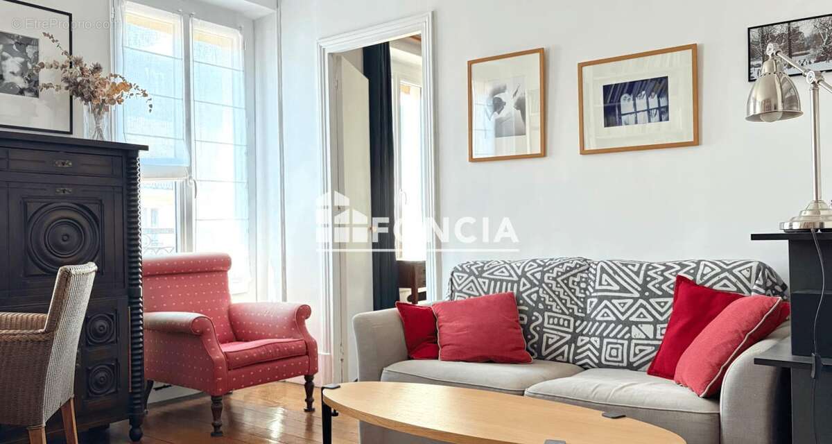 Appartement à PARIS-5E