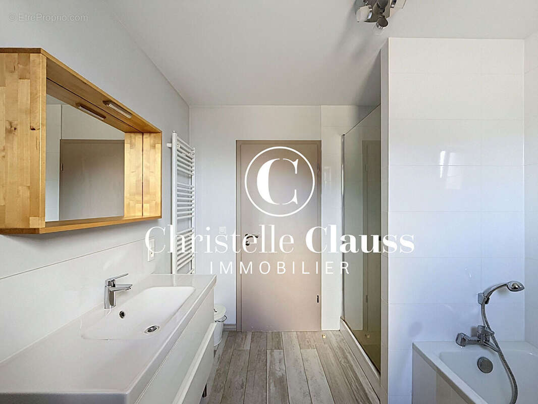 A vendre, maison à Quatzenheim, 104m², jardin, terrasse, garage, places de stationnement - photo 9