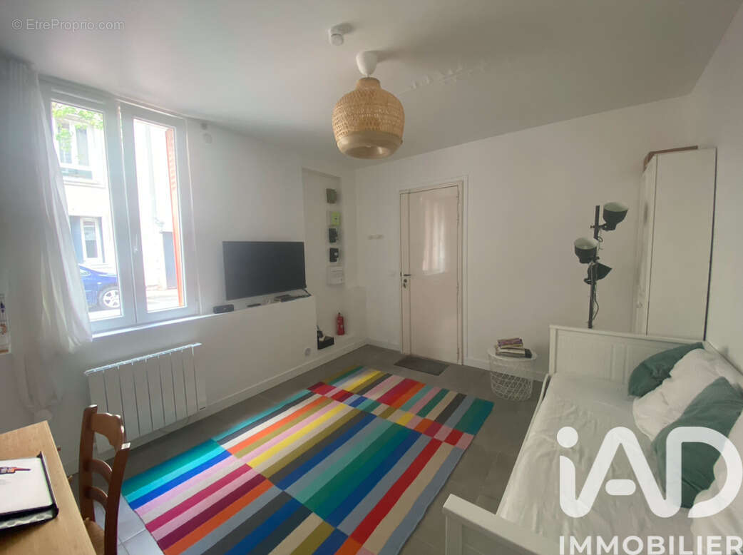 Photo 2 - Appartement à MONTROUGE