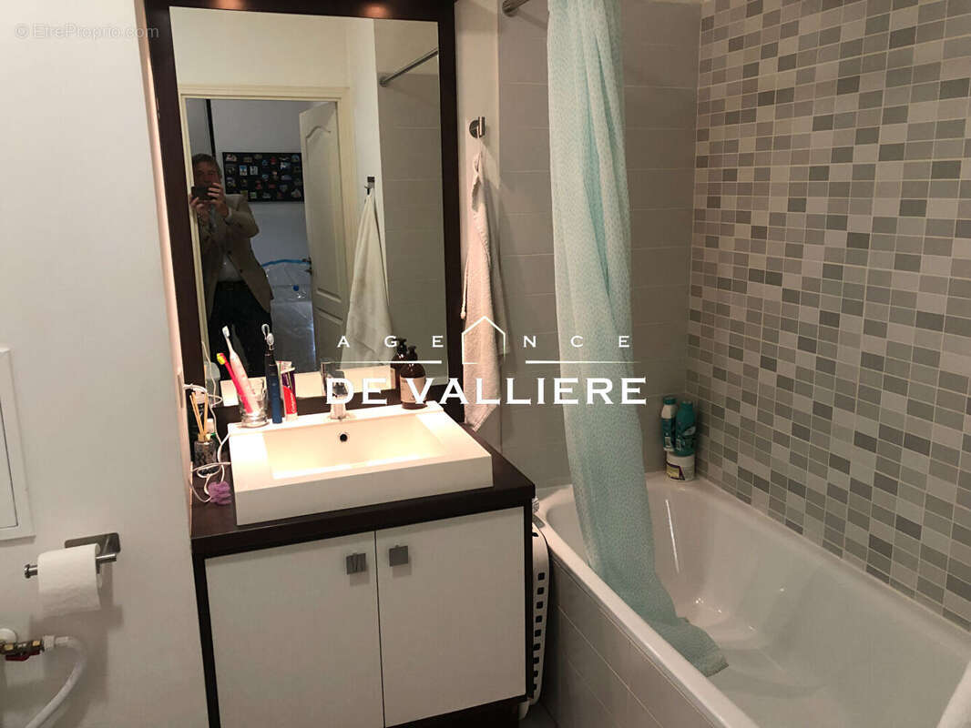Appartement à NANTERRE
