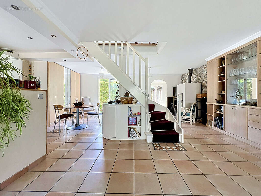 Maison à NANTERRE