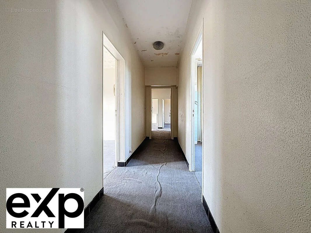 Appartement à MEZIERES-SUR-SEINE