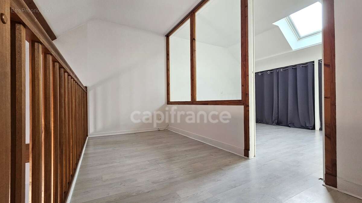 A vendre Appartement Duplex 3 pièces ETRECHY (91) - photo 7