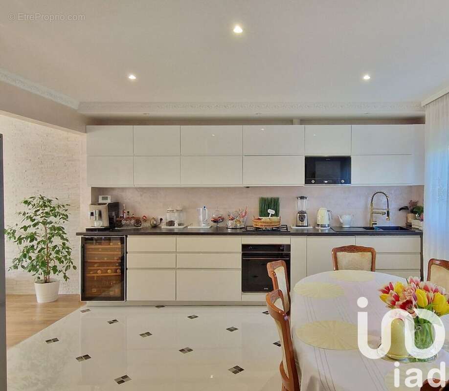 Photo 8 - Maison à VILLIERS-SUR-MARNE