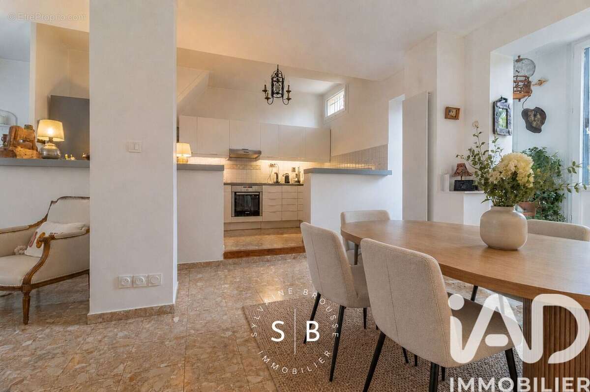 Photo 2 - Maison à VILLEPREUX