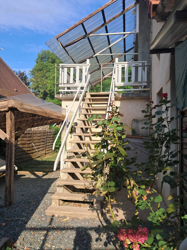 Maison à SAINT-JULIEN-LE-VENDOMOIS