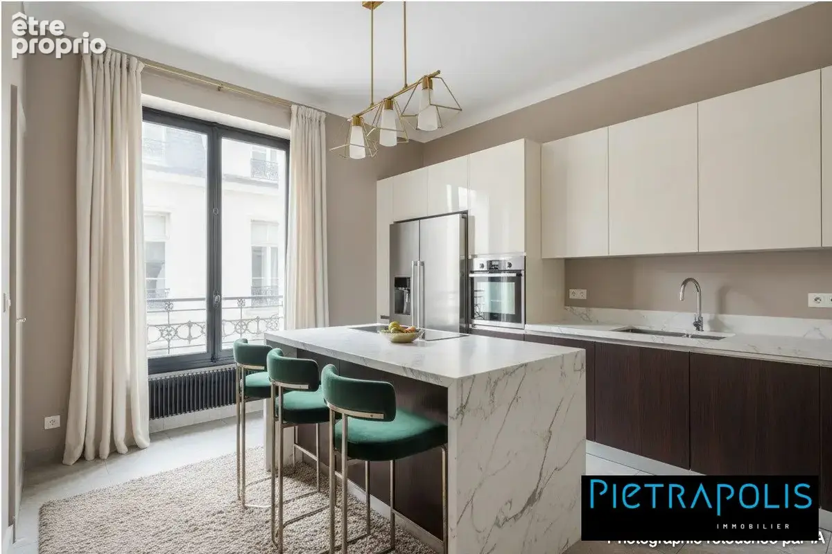 Appartement 6 pièces 152 m² à vendre à Lyon-2e (69002) - photo 2