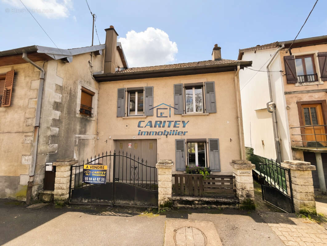 Maison à RONCHAMP