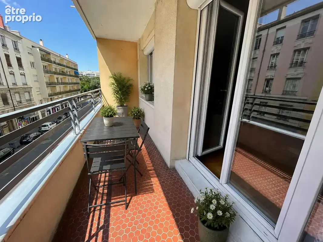 Appartement à VILLEURBANNE