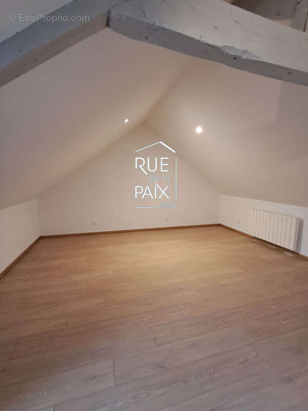 Maison à CHATELLERAULT