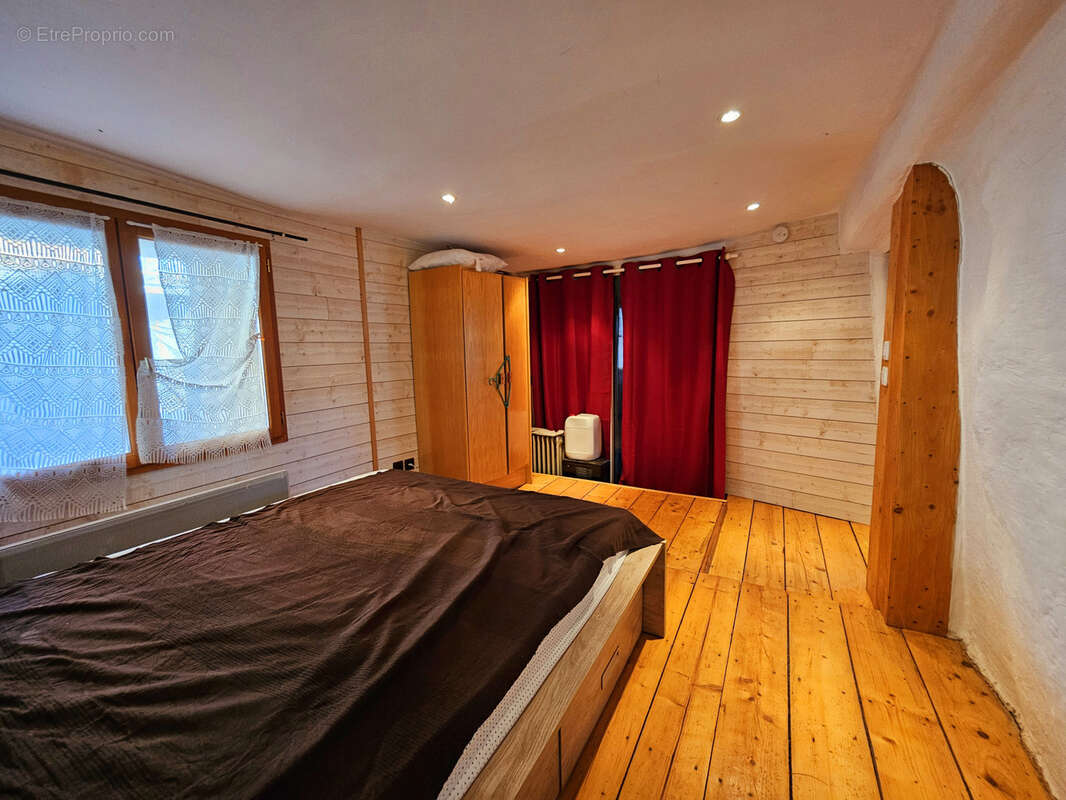 Appartement à SAINT-PONS