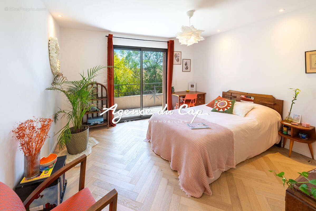 Maison à SAINT-RAPHAEL