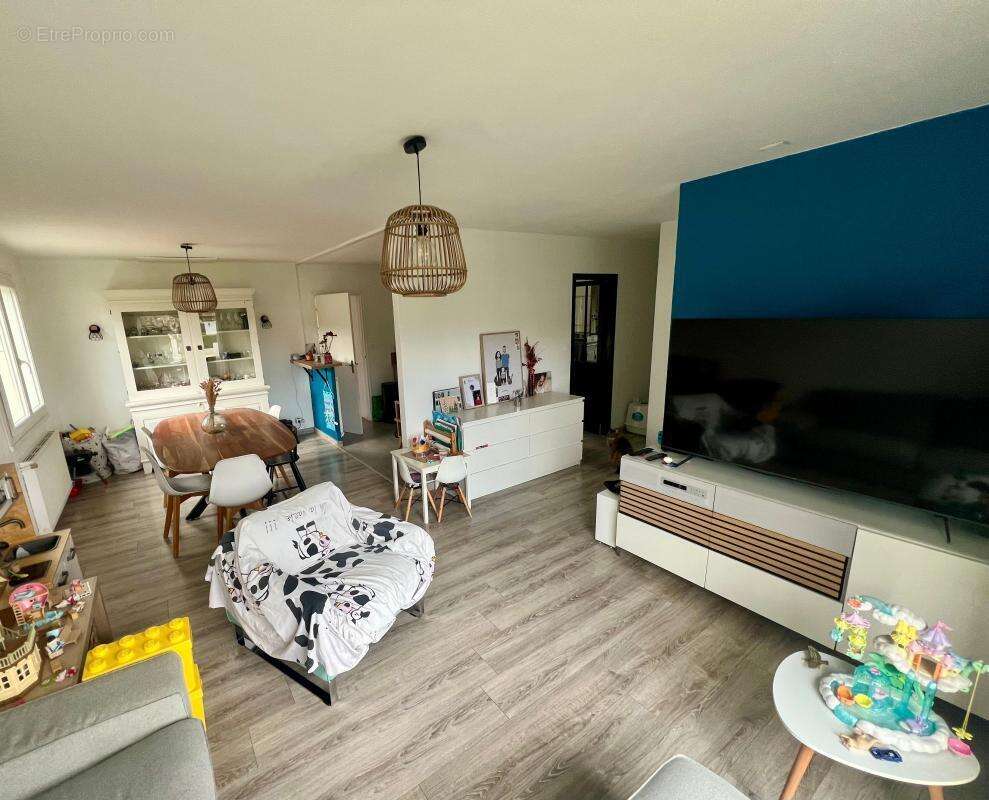 Maison à SAINT-LOUBES