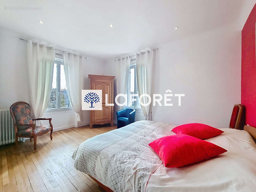 Maison à NOGENT-SUR-SEINE