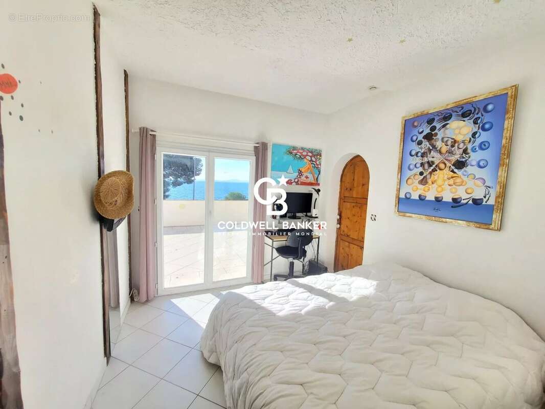 Maison à SAINT-RAPHAEL