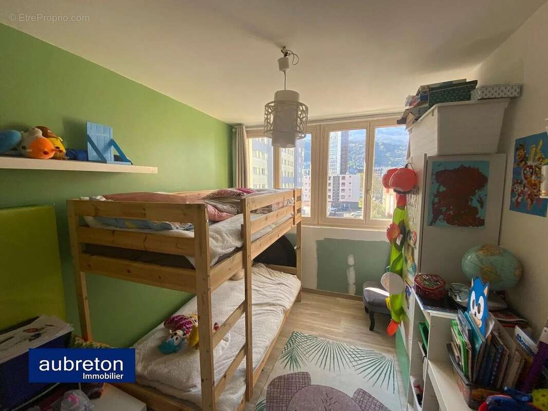 Appartement à ECHIROLLES